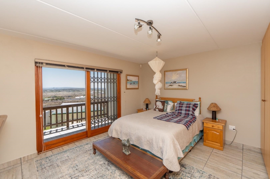 5 Bedroom Property for Sale in Long Acres Country Estate Western Cape